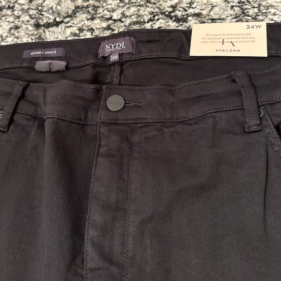 NYDJ Black Skinny Ankle Jeans - 24W - NWT - Picture 2 of 5